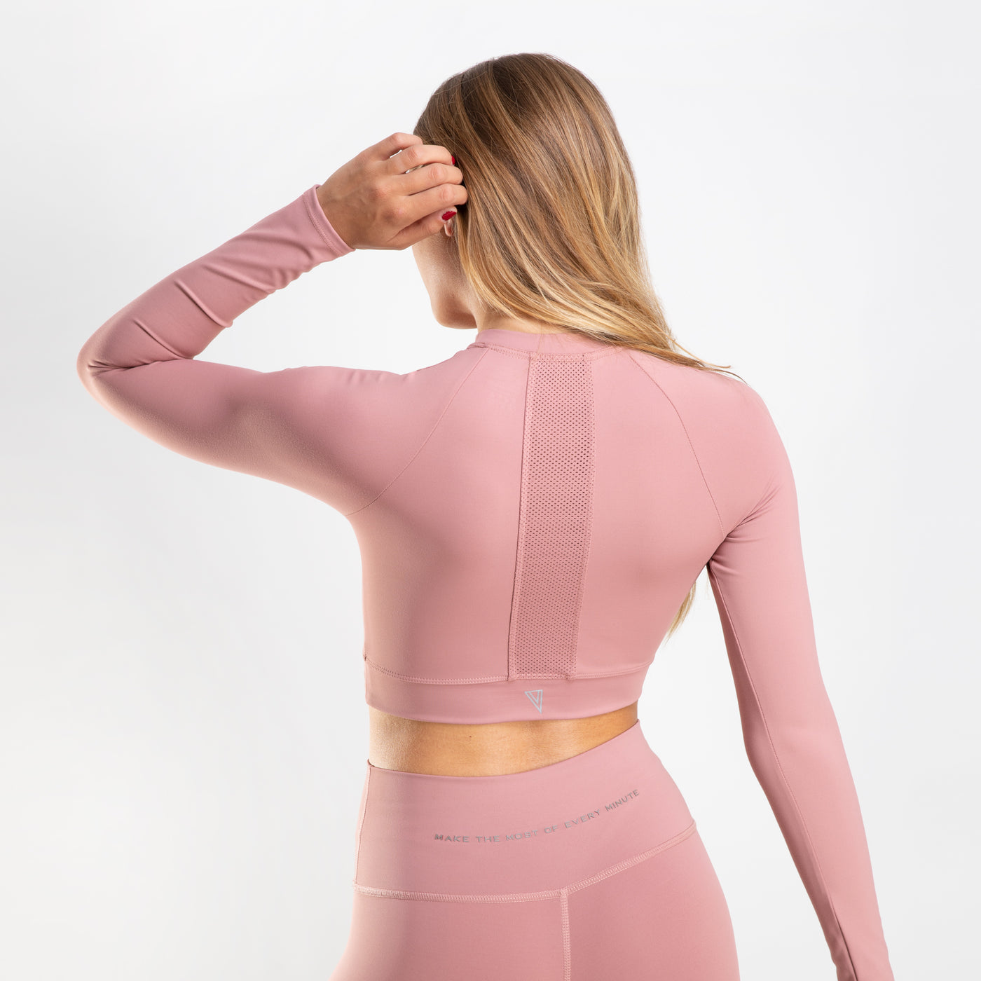 NZG NonZero Gravity Antimicrobial Odor & Sweat Proof UV 50+  ZinTex Long Sleeve Crop Sports Top for women  